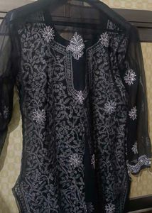 Black Embroidered Kurta
