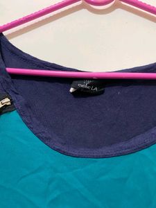 Stylish Two-Tone Zipper Tee 38-44 .