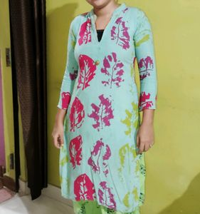 KurtaSet  Free 1 Kurti Also