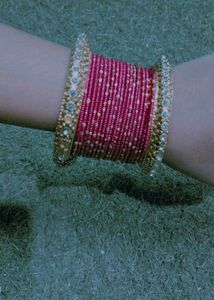 Stunning Red &amp; Gold Bangles Set