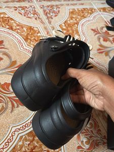 Trendy - Penguin Googly Eye Clogs