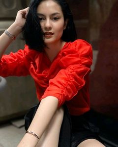 🎀SELL🎀H&amp;M Georgette Red Top NEW WITHOUT TAG