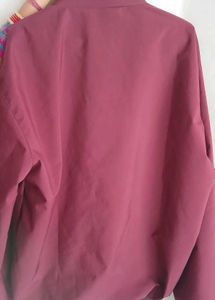 ✨Maroon Light Windcheater–Stylish &amp; Lightweight