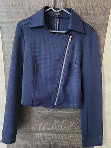 Chic Navy Cropped Jacket