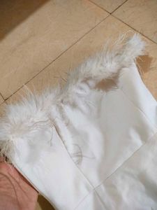 Ostrich Feather Midi Fitted Dress ⛄🦢🐚🦪🦭