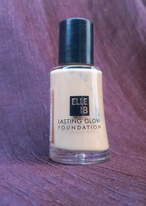(ELLE 18) Lasting glow✨️ Foundation