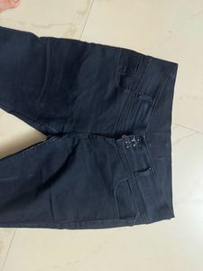 Black Jeans