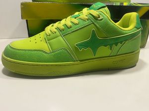 RADIOACTIVE Comet Sneakers 👟 ORIGINAL UK-9