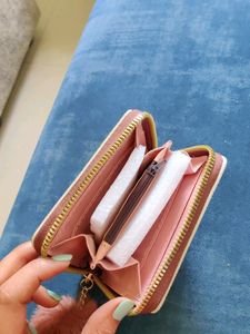 🌟🌟 Price Drop 🌟🌟Gucci Wallet For Women Unused