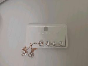 Beautiful Earrings ❤️
