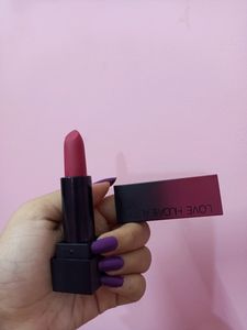 HUDA BEAUTY SET OF 6 LIPSTICKS