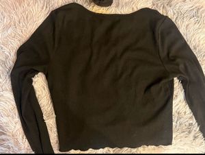 butterfly black full sleeve crop top