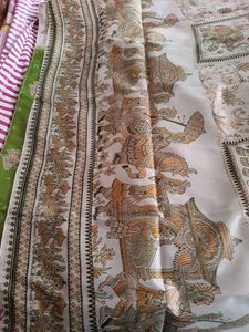 Green &amp; White Illustrated Saree