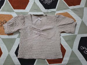 Textured Puff Sleeve Top