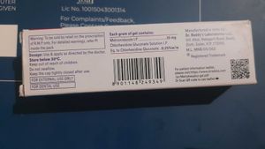 Listrerine Mouthwash +metrohex Gel