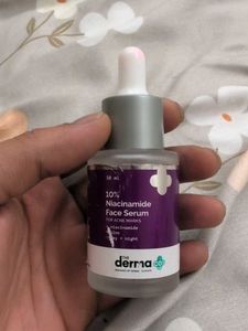 The Derma Co. Niacinamide Serum