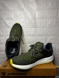 RUSTER Olive/Black Shoes – Brand New