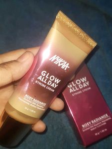 Strobe Cream