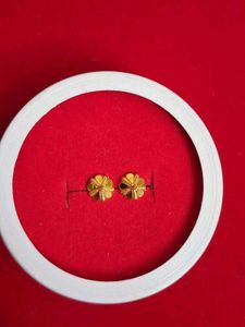 Gold Stud Earrings 18crt