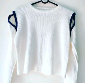 The Korean White Top