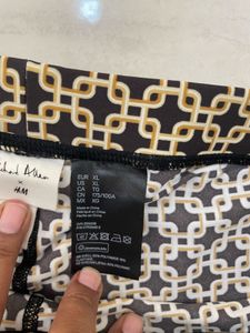 ✨Gold Geometric Co-ord:Chic,Comfy,Ready to Fly🥂