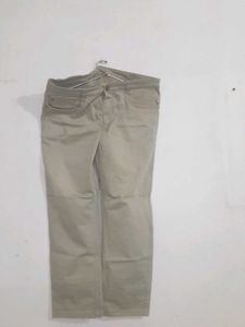 Versatile Khaki Chino Pants - Classic Fit