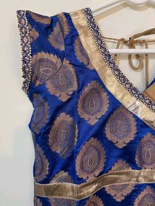 Blue buta kurti