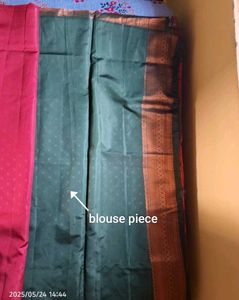 Red &amp; Gold Patterned Saree