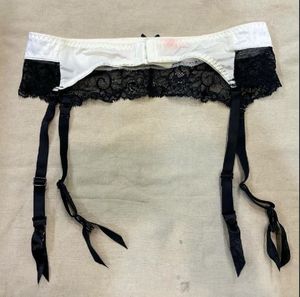 Garter Belt 1