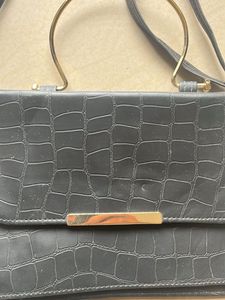 Chic Crossbody Bag
