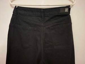 Black Straight Fit Jeans