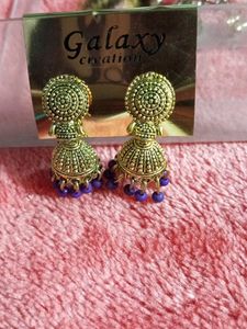 Jhumkas