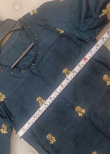 Elegant Embroidered Kurta