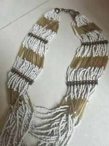 Very Pretty Necklace To Wear On Saree Suits And