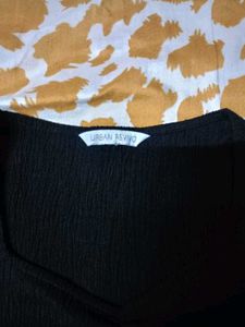 Black Puff Sleeve Top