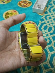 Golden BOXILN Watch
