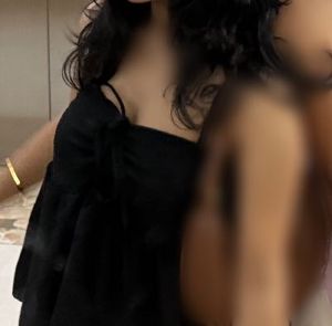 viral black peplum top