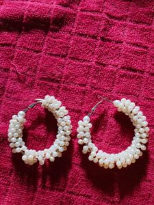 Elegant Design Pearl Earrings