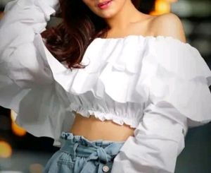 White Offshoulder Puff Sleeves Crop Top