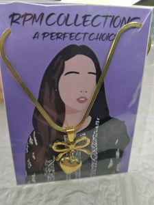 Gold Heart Bow Necklace