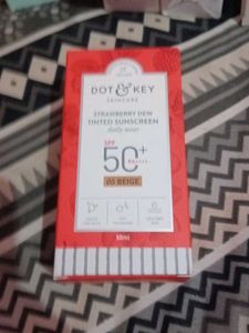 Dot &amp; Key TINTED Sunscreen SPF 50+