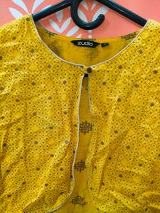 Zudio Yellow Printed Top