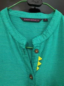 Beautiful Kurta set by pantaloons
