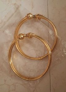 2.8 Bangles .never Worn ..got From Flipkart