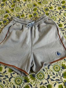 CUTE SUMMER SHORTS