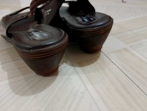 Branded Sandle