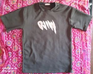 Graphic Print Tee - Size M