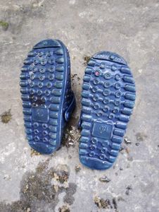 Blue Clogs - Comfortable &amp; Casual