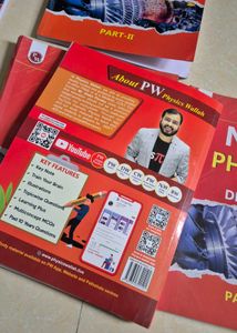 NEET 2023 Yakeen Books