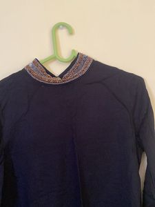 Vero Moda - sequenced Neck